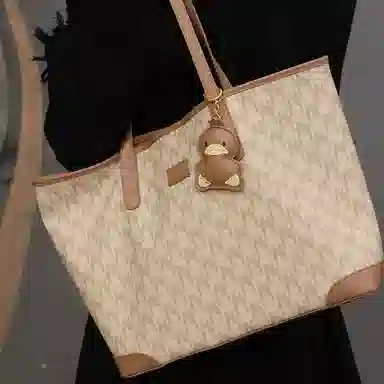 NUCELLE PVC Tote