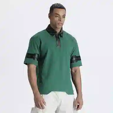 NORVINCY Letter Print Asymmetric Hem Polo Shirt