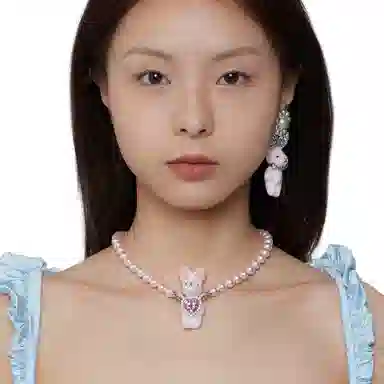 YVMIN Paradise Series Pearl Flower Bunny Ear Earring