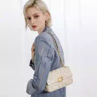 Miaodi Chain Shoulder Bag White