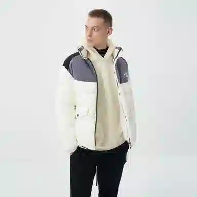 LINCchic x TUOMAS MERIKOSKI