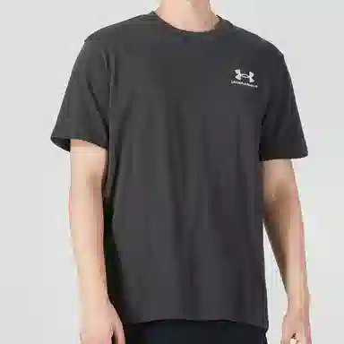 Under Armour logo T
