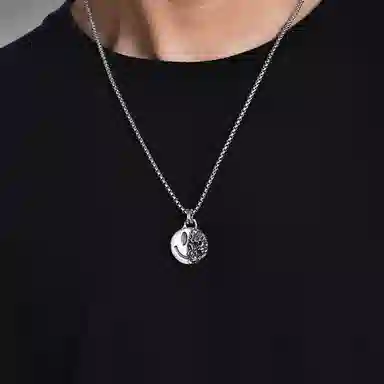 IDEAGEMER Smiley Face Necklace
