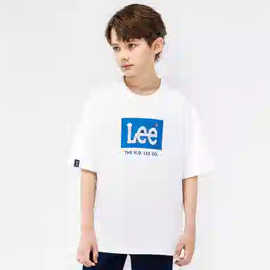 Lee LogoT