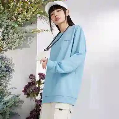 特步 纯色宽松圆领套头卫衣 女款