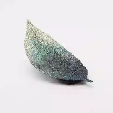 CHIMERA Embroidered Leaf Hair Clip