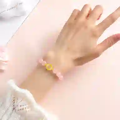 999