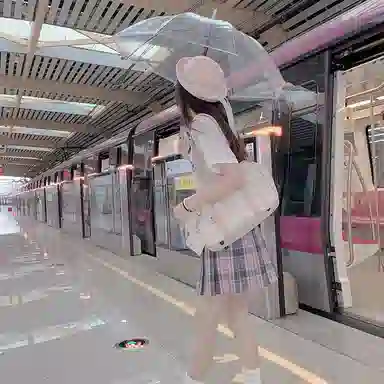 东鲸岁时记 日系格纹百褶半身裙 女款