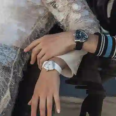 HAMILTON 34 H24251310