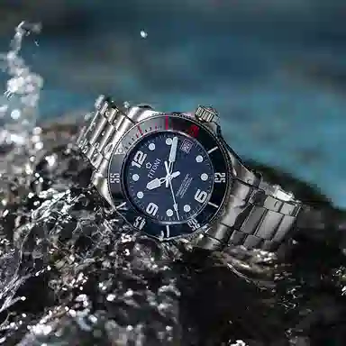 TITONI 600 42mm 83600-S-BE-255