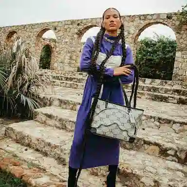 SPRAYGROUND Retro Shark Mouth Tote Bag Grey