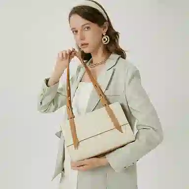 GXFMOD Tote