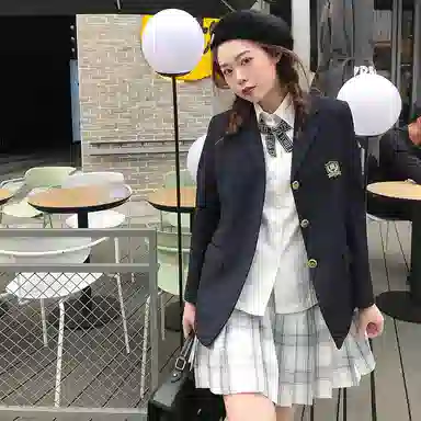 东鲸岁时记 格纹百褶高腰半身裙 女款