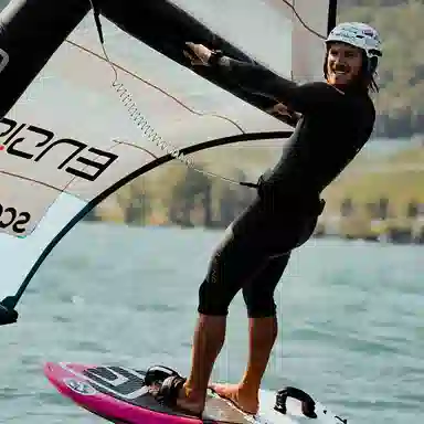 TITONI 600 42mm 83600 C-BK-256