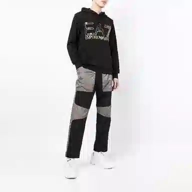 EMPORIO ARMANI EA7 SS22 Logo