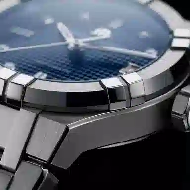 Maurice Lacroix AIKON AI6008-SS002-430-1