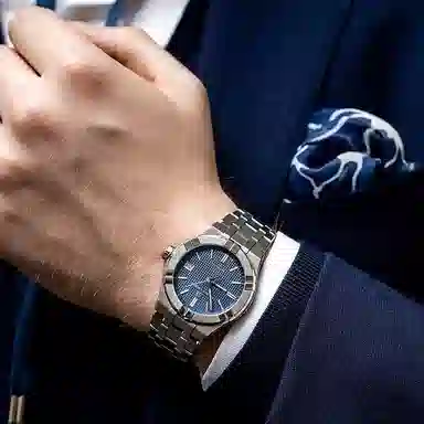 Maurice Lacroix AIKON AI6008-SS002-430-1