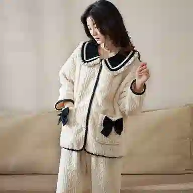 小情歌 珊瑚绒睡衣 冬季 加绒加厚保暖御寒家居服 女款  白色