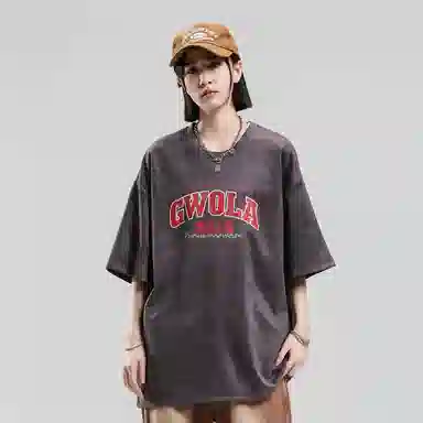 Gwola Retro Logo T-Shirt