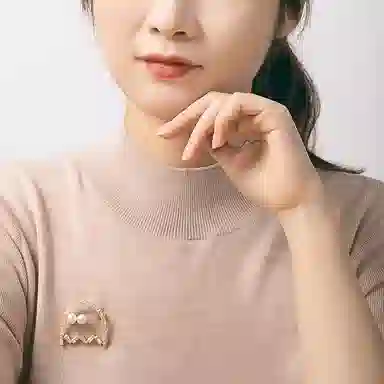 CLORIS YING