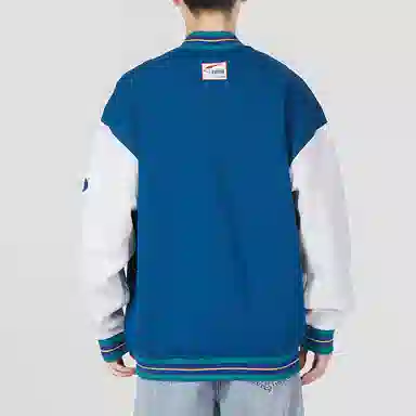PUMA FW23 TEAM BADGE logo
