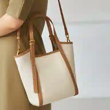 JANE KLAIN Tote
