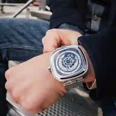 SEVENFRIDAY P 30 47.6mm*47mm P1B01M
