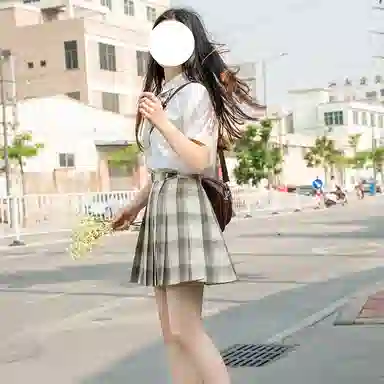 兔半眠 格纹短款百褶制服裙装制服 女款 浅绿色