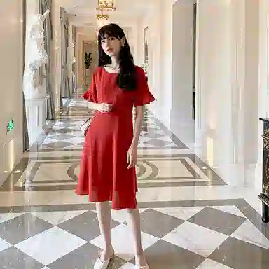 小镇姗姗 一眼万年~法式气质复古裙露背雪纺连衣裙女夏甜美风