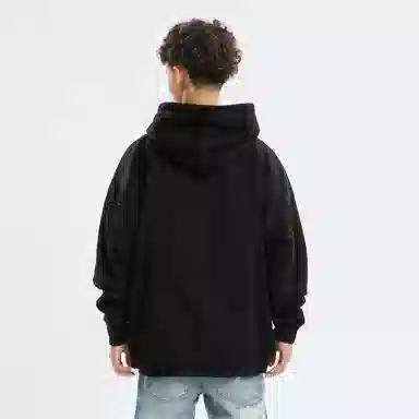 LOVEMELATER FW22 LOGO