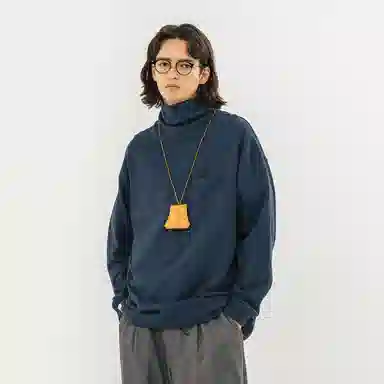 714STREET AW22 Turtleneck Long Sleeve Tee