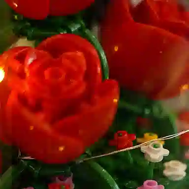 哲高积木 经典系列 玫瑰永生花带防尘罩+灯光 发光 积木 礼物