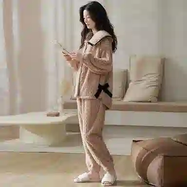 小情歌 珊瑚绒睡衣 冬季 加绒加厚保暖御寒家居服 女款  杏色