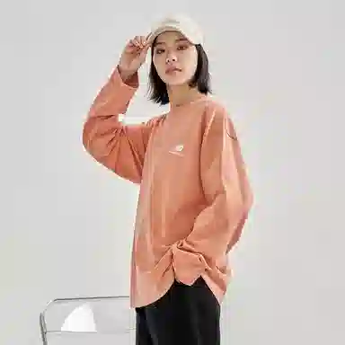 New Balance Logo T