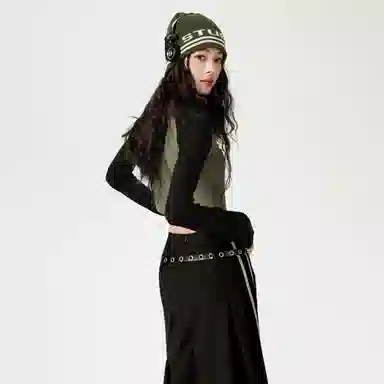 EPTISON WOMAN