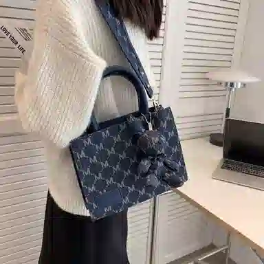 JANE KLAIN Classic Rabbit Tote Bag