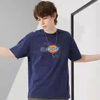 Dickies T