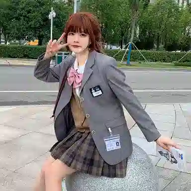 东鲸岁时记 格纹褶皱高腰短款高腰半身裙 女款