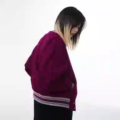 11ESTRANGER ASTRANGER