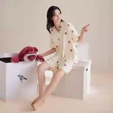 JINGYUN x Disney