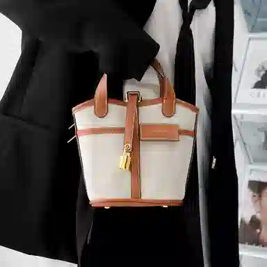 莫西里里 拼色拉链开合 帆布 水桶包菜篮子包手提单肩斜挎包 小号 女款 金棕色