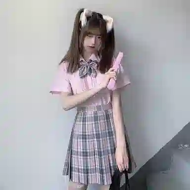 东鲸岁时记 日系格纹百褶半身裙 女款