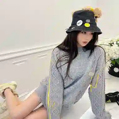 13DEMARZO x SMILEY Logo