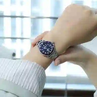 STUHRLING 43mm