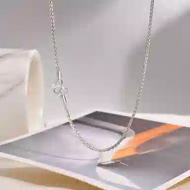 990