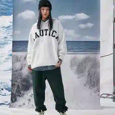 Nautica Logo