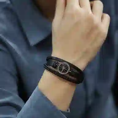 肯默八芒星圆盘钛钢手链 朋克风手环 编织皮手镯 简约磁吸开口 男款