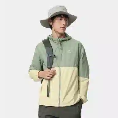 CAMEL UPF50+