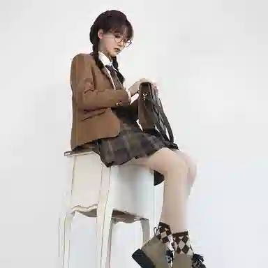 东鲸岁时记 纯色单排扣长袖外套格纹短款半身裙制服套装 女款