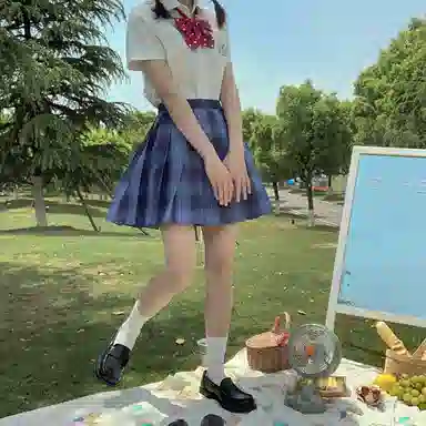 东鲸岁时记  格纹学院风短款百褶半身制服裙装 水梨町